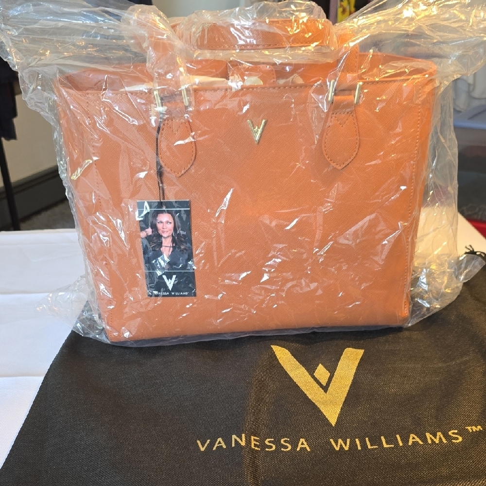 Lush Large Tote Bag - Picture 11 of 13